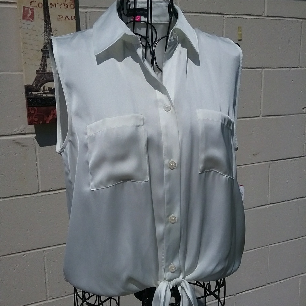 New Vince Camuto blouse